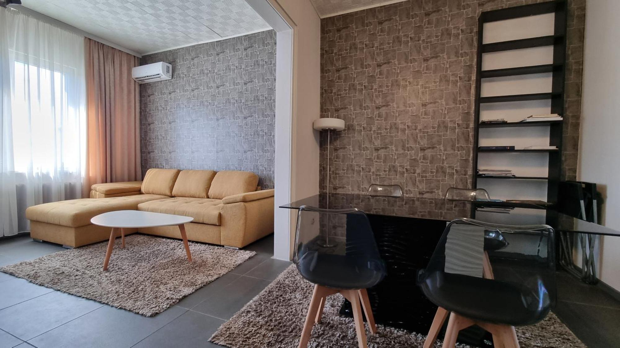 Central Apartment Софія Екстер'єр фото