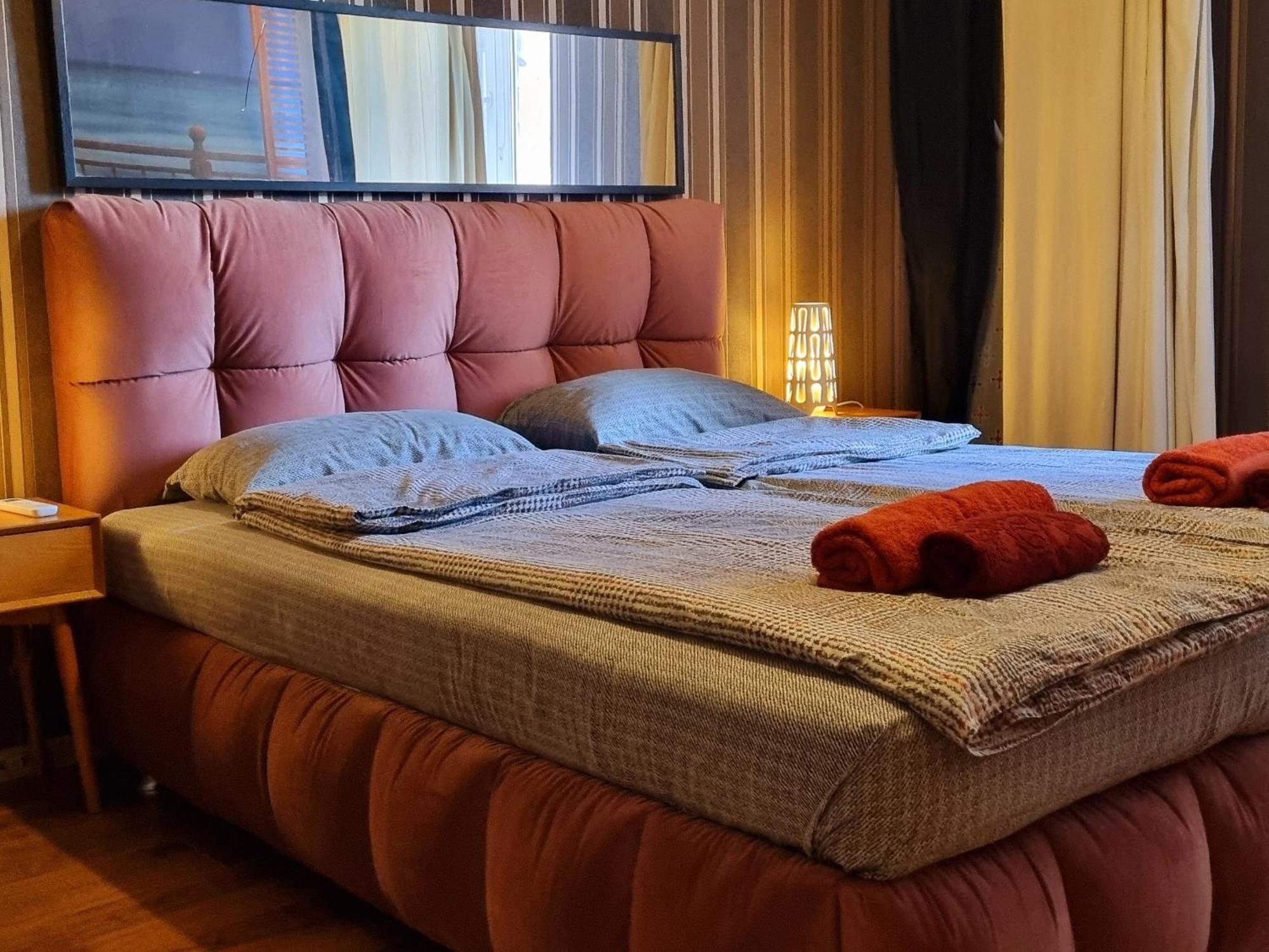 Central Apartment Софія Екстер'єр фото